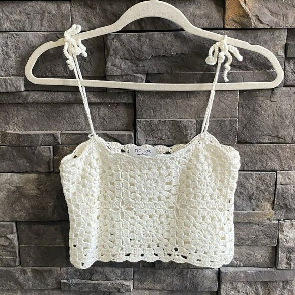 Tic Tic Crochet Crop Top Size Medium Ivory Coastal Granny Square‎ - Picture 1 of 3
